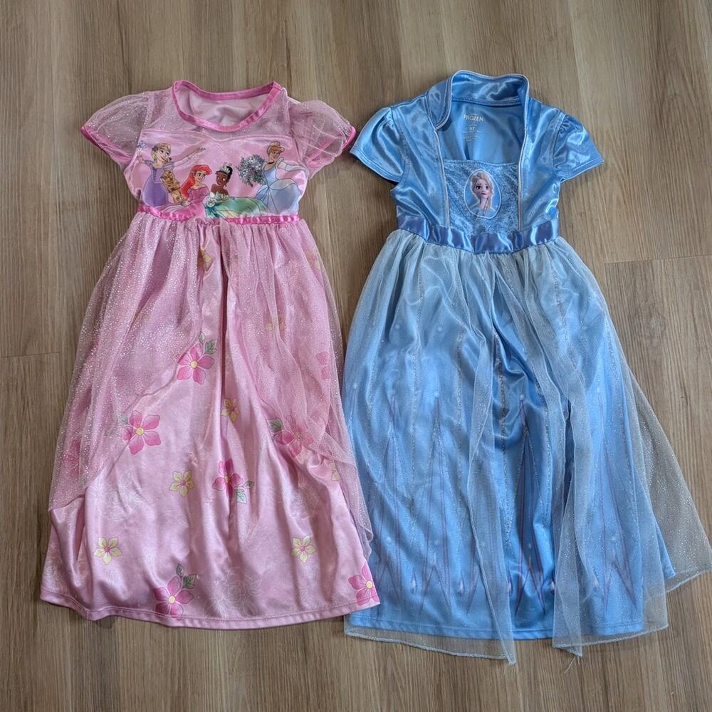 Disney Princess Nightgowns Girls 5T Lot of 2 Frozen Elsa Princess Dress Up
